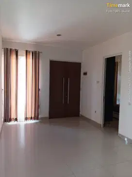 DIJUAL RUMAH MEWAH 2 LANTAI BEBAS BANJIR DI CLUSTER CitraGran!