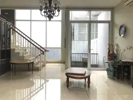 Jual Cepat Rumah 2 lantai di Kebayoran Resedence Bintaro 15745Ad