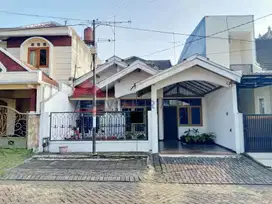 Rumah Dijual 1 Menit ke Plaza Araya dan 5 Menit ke Hotel Grand Tjokoro