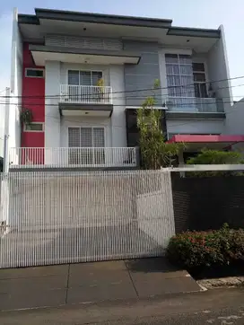 Dijual Cepat Rumah Mewah di Danau Sunter Jakarta Utara
