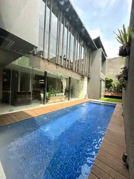 LXMMT0055 Jual Rumah Mewah Modern Ada Pool Area Panglima Polim Jakart