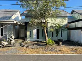 Di kontrakkan Rumah tipe 95 + Perabot