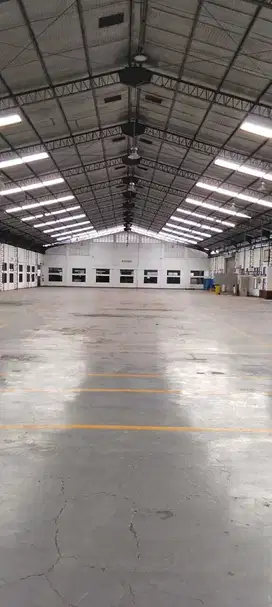 Disewa Gudang Siliwangi Bantar Gebang akses 40 ft