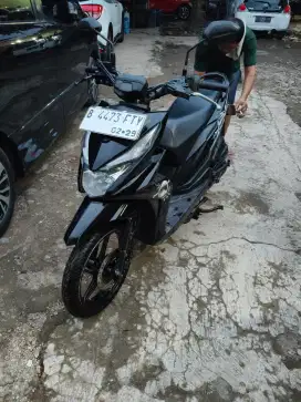 Jual Honda Beat Street 2017