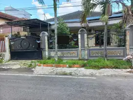RUMAH LOKASI JL CANDI CANDI DEKAT KAMPUS ABM MALANG