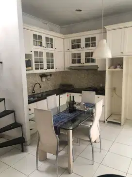 Rumah Siap Huni 2 Lantai di The Icon BSD – Lokasi Strategis & Nyaman!