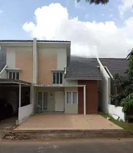 Rumah Cluster dekat Kampus Unhas di Royal Sentraland