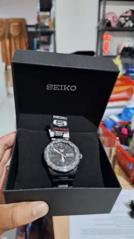 Seiko 5 Sport Automatic