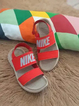 Sandal (cowo/cewe)
