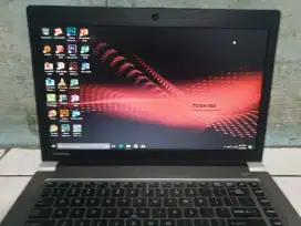 TOSHIBA CORE I5GEN5 SSD256GB RAM8GB BATRE 2-3JAM SIAP PAKAI DESAIN