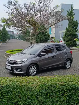 KM 33.000!! Brio E CVT 2022 AT