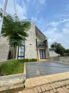 Rumah KPR estetik modern 1,5 lantai dekat stasiun kereta didepok