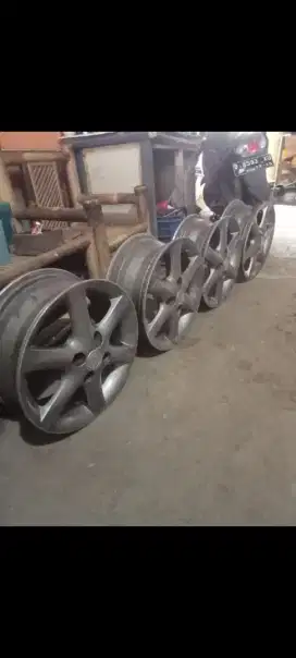 Velk avanza orisinil