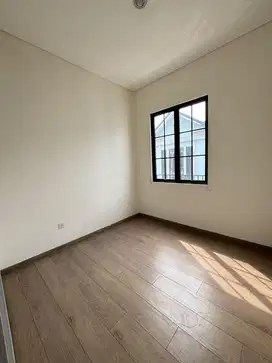 Rumah di Lavon 2, Swancity