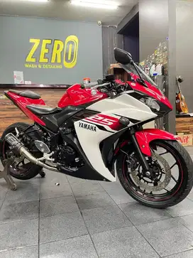 Yamaha R25 2015