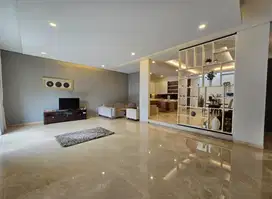 Dijual Gading Kirana  11×17 Rumah Bagus, modern,  keren