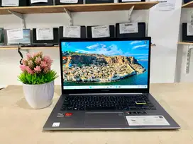 ASUS VivoBook S14 M433IA AMD Ryzen 7 4700U 8GB / SSD 512GB / 14″ FHD
