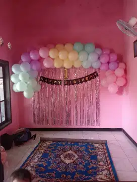 Sewa paket ulang tahun lengkap MC badut dekorasi Bondowoso
