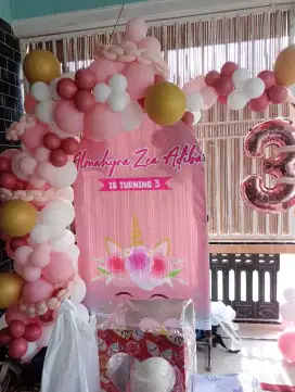 Sewa paket ulang tahun lengkap MC badut dekorasi jombang