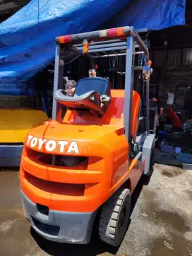 Di Jual Forklift Toyota Genuin Jepang 2017 3 Ton Diesel Boom Tinggi