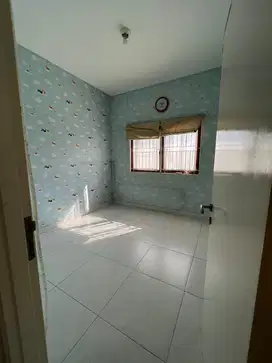 Dijual Rumah 2  Lantai di Cluster Alamanda JGC, Cakung, Jakarta Timur.
