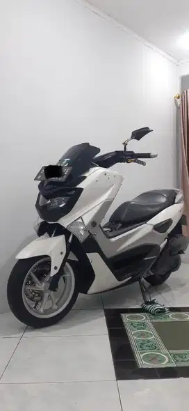 Yamaha Nmax putih