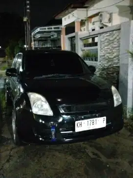 Mobil swift 1.5 GL 2008