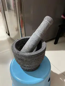 Lumpang batu asli