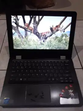 Lenovo yoga 300 touchscren ram 4g  ssd 128gb ok