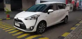 toyota sienta v 2016 at