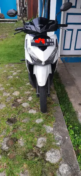 Vario 125 tahun 2015