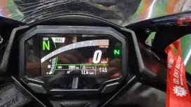 UD ENY MOTOR - Kawasaki ZX25R thun 2023 mulus