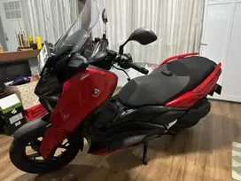 Xmax 2023 Conected KM 500 an