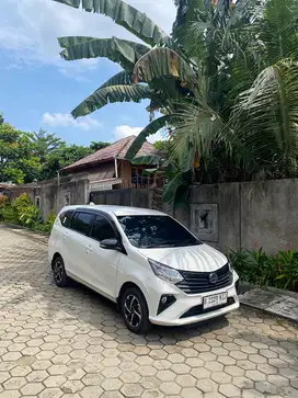 Daihatsu Sigra R 2022 2023 LOW KM