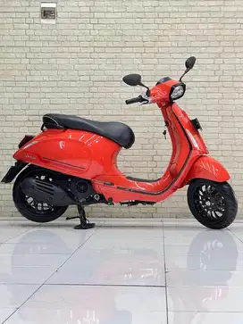 Barang istimewa-Vespa sprint -2023-WULAN MUSTIKA