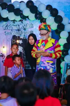 Sewa paket ulang tahun lengkap MC badut dekorasi Depok
