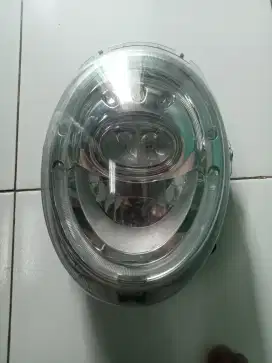 Rp .250.0000 .di jual lampu head scoopy bekas kondisi 75 persen