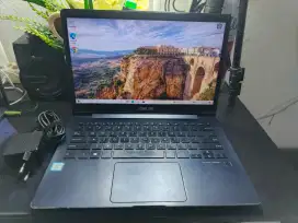 LAPTOP ASUS CORE I5 GEN 8 RAM 8/256 Nvme