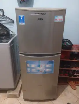 Jual Kulkas Aqua dua pintu