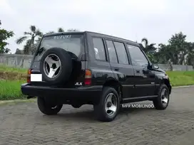 Suzuki Escudo 1995 Tangan Pertama