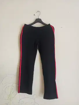 Celana dan kemeja pl