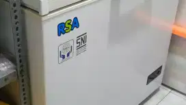 Frezeer box rsa 200 liter