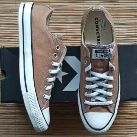 Converse Low Coklat size 45