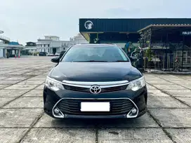 TOYOTA CAMRY 2.5 V AT 2015 Bensin