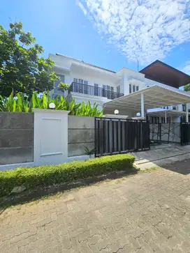 Rumah Lebak Bulus Dijual. UNIT NEW, Komplek, Dekat MRT . NEGO