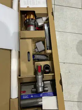 Dyson v12s detect slim submarine