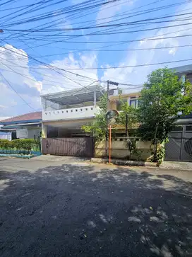 Rumah Dijual Cilandak Barat - MPR. Dalam Komplek. 5 Menit Ke  MRT
