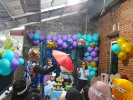 Sewa paket ulang tahun lengkap MC badut dekorasi cipondoh