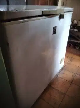 Freezer box Sharp ice crystal 200L