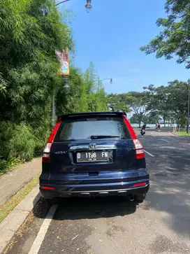 Honda CR-V 2011 Bensin